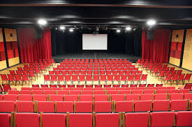 Mengapa Dialog Menjadi Elemen Utama dalam Pertunjukan Teater?
